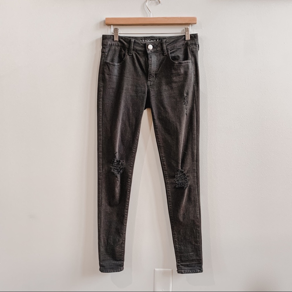 American Eagle | mid-rise black skinny jeans